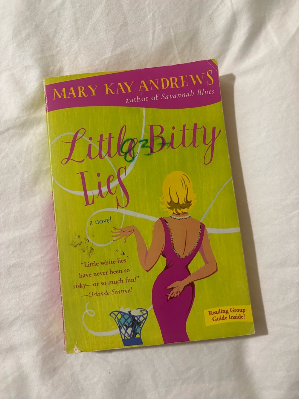 Mary Kay Andrews "Little Bitty Lies" Paperback - Lime Green & Magenta Cover